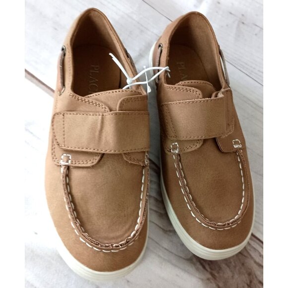 The Children’s Place Tan Canvas Sneakers Size 2 Casual Slip On Shoes New - Picture 2 of 8